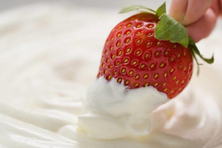 Rezeptbild Vanille-Quark Speise mit Erdbeeren