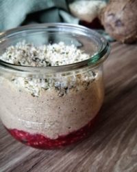 Rezept für Quinoa Zimt-Vanille Creme mit Himbeeren