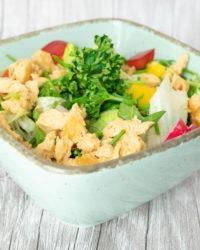 Rezept für Bunter Salat mit Erbsenschnetzel vegan